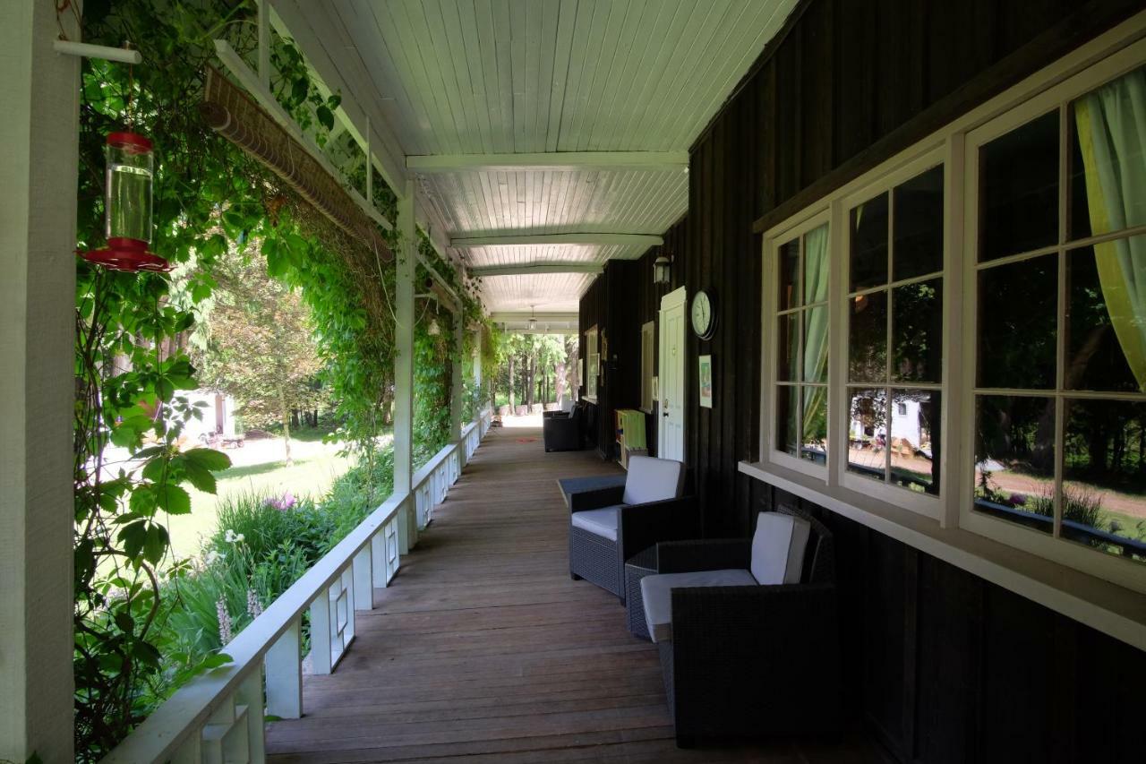 Wedgwood Manor And Glamping Retreat Hotel Crawford Bay Luaran gambar